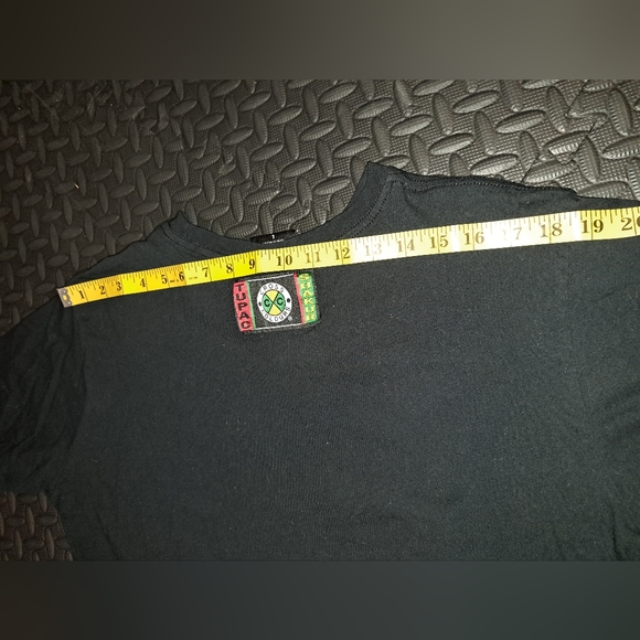 Vintage Tupac Shakur graphic tshirt - Picture 14 of 14